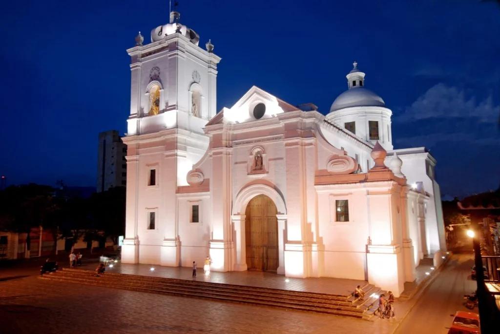 La Catedral Basílica de Santa Marta